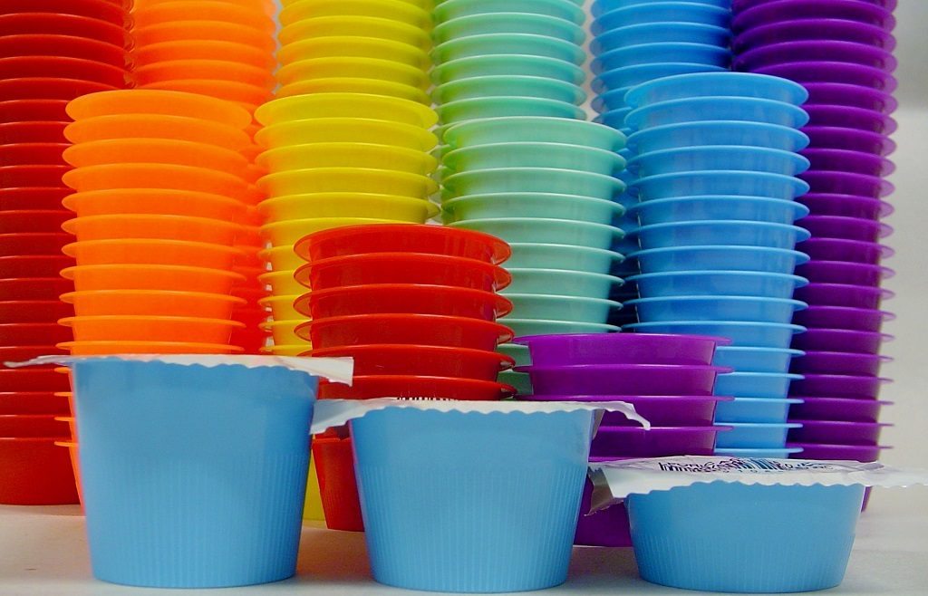 Fluidose-plastic-colorful-cups